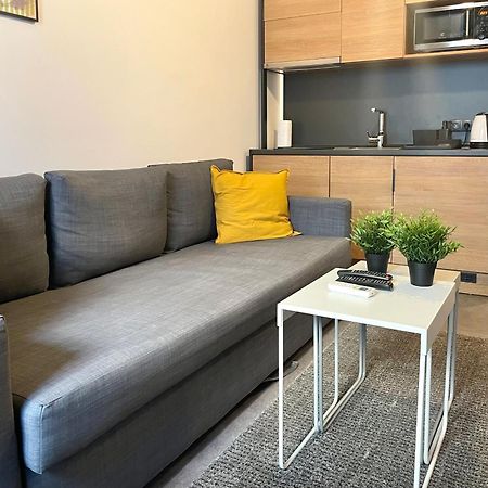 Studio Apartment By Hi5- Rottenbiller Apartment Budapest Exterior photo